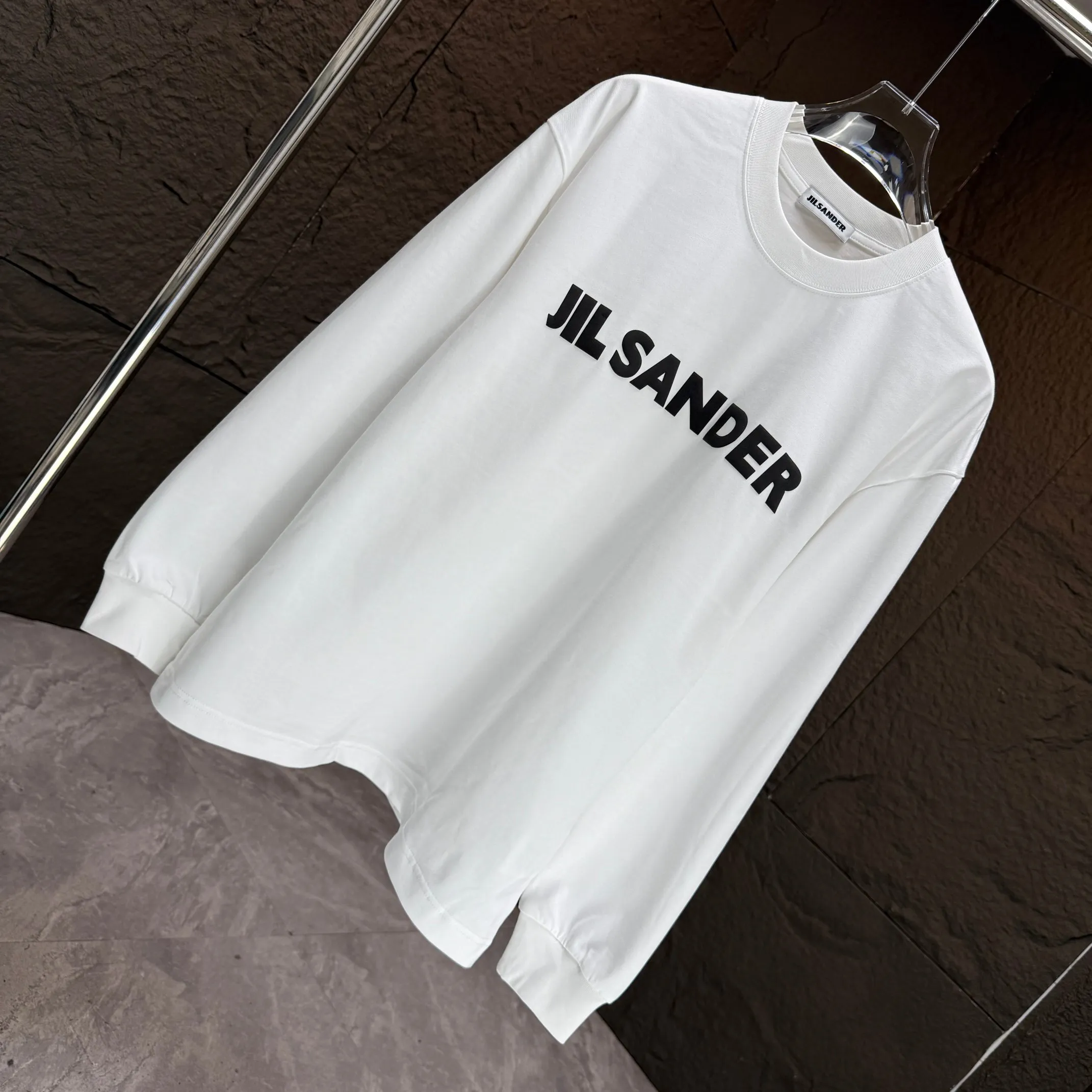 JIL SANDER* 2025 Autumn and Winter New Arrival thick long-sleeved T-shirt 320g pure cotton letter logo three-dimensional foam Color: Black White Angora Red Sizes: S M L XL